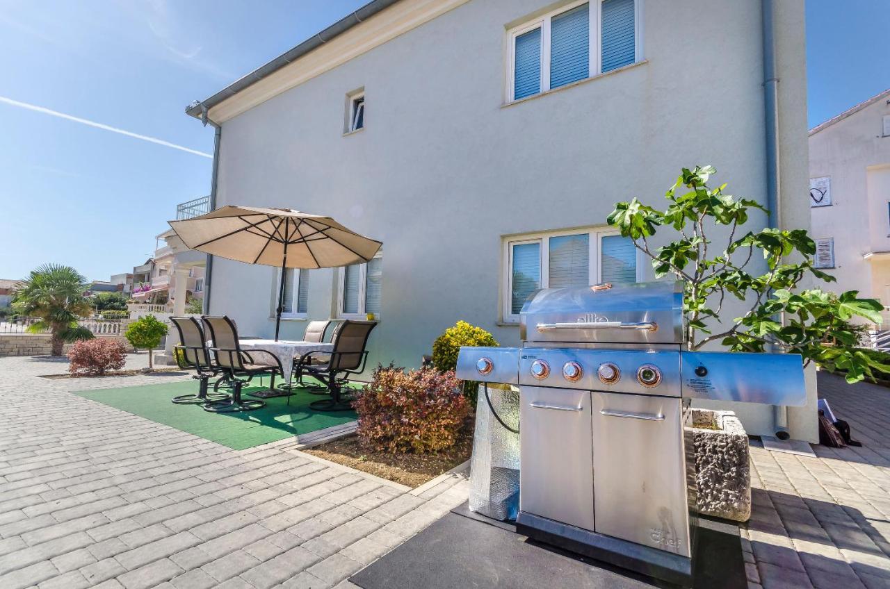 Apartment Canada Dream Vacation Срима Экстерьер фото